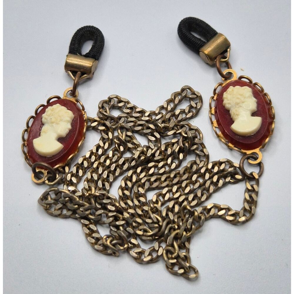 Vintage Cameo Eyeglass Holder Chain Rare Red Oval Gold Tone